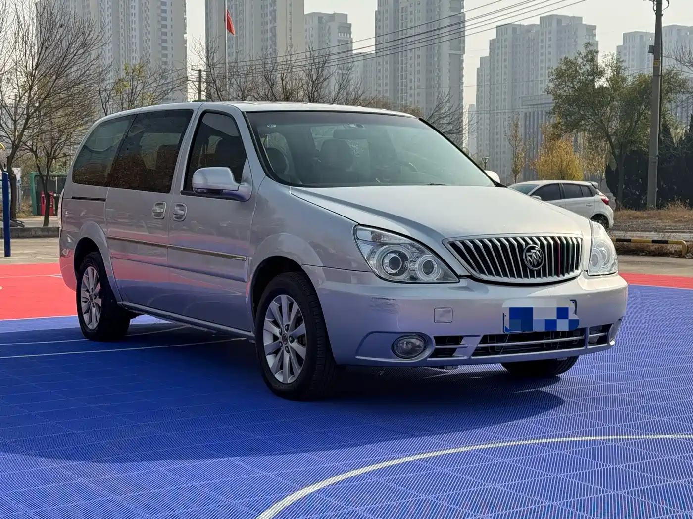 Buick GL8 2013 2.4L Classic фото 5