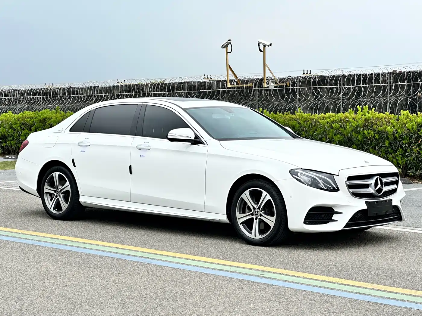 Mercedes-Benz E-Class 2018 Facelift E 200 L Sport фото 3