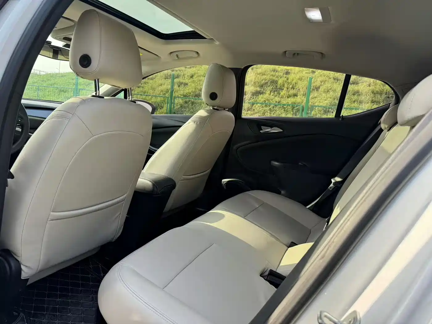 Buick Verano 2016 Hatchback 15S Auto Progressive фото 8