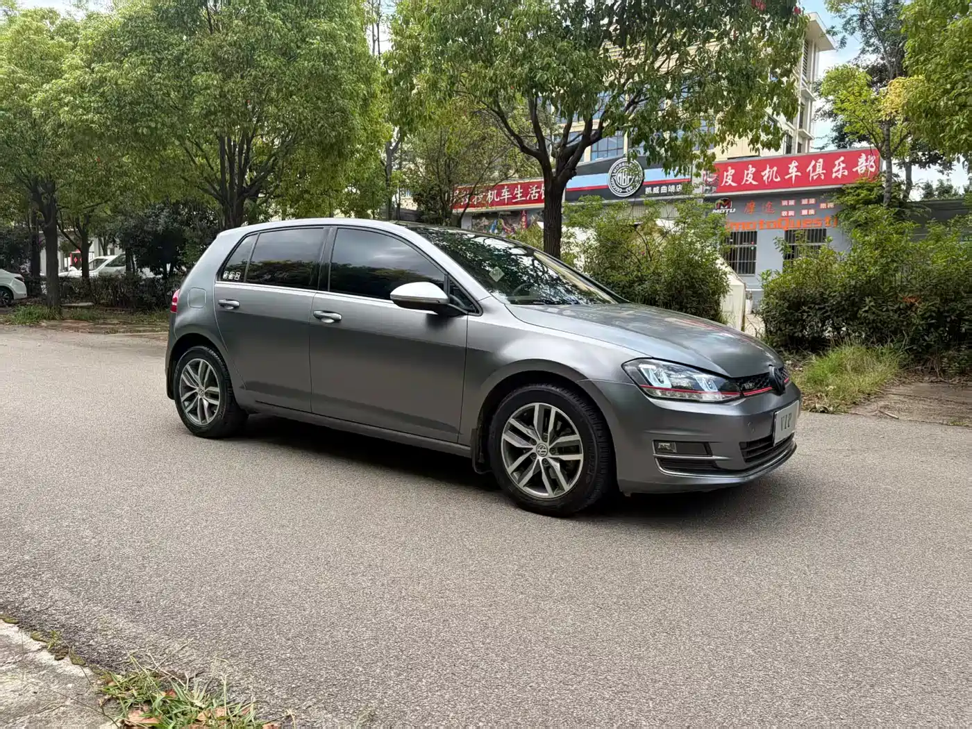 Volkswagen Golf 2016 230TSI Automatic Luxury фото 3