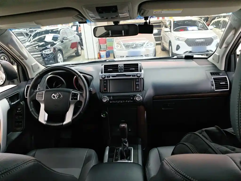 Toyota Prado 2016 3.5L Auto TX-L NAVI фото 10
