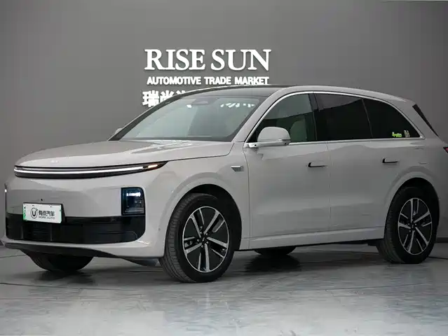 Li Auto L6 2024 Pro