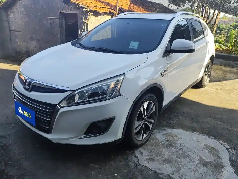 Luxgen U6 SUV 2014 2014 1.8T Fashion