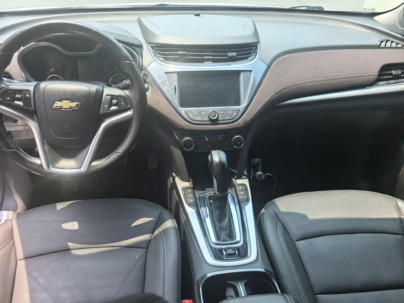 Chevrolet Malibu 2017 1.5T Automatic Luxury Edition фото 6