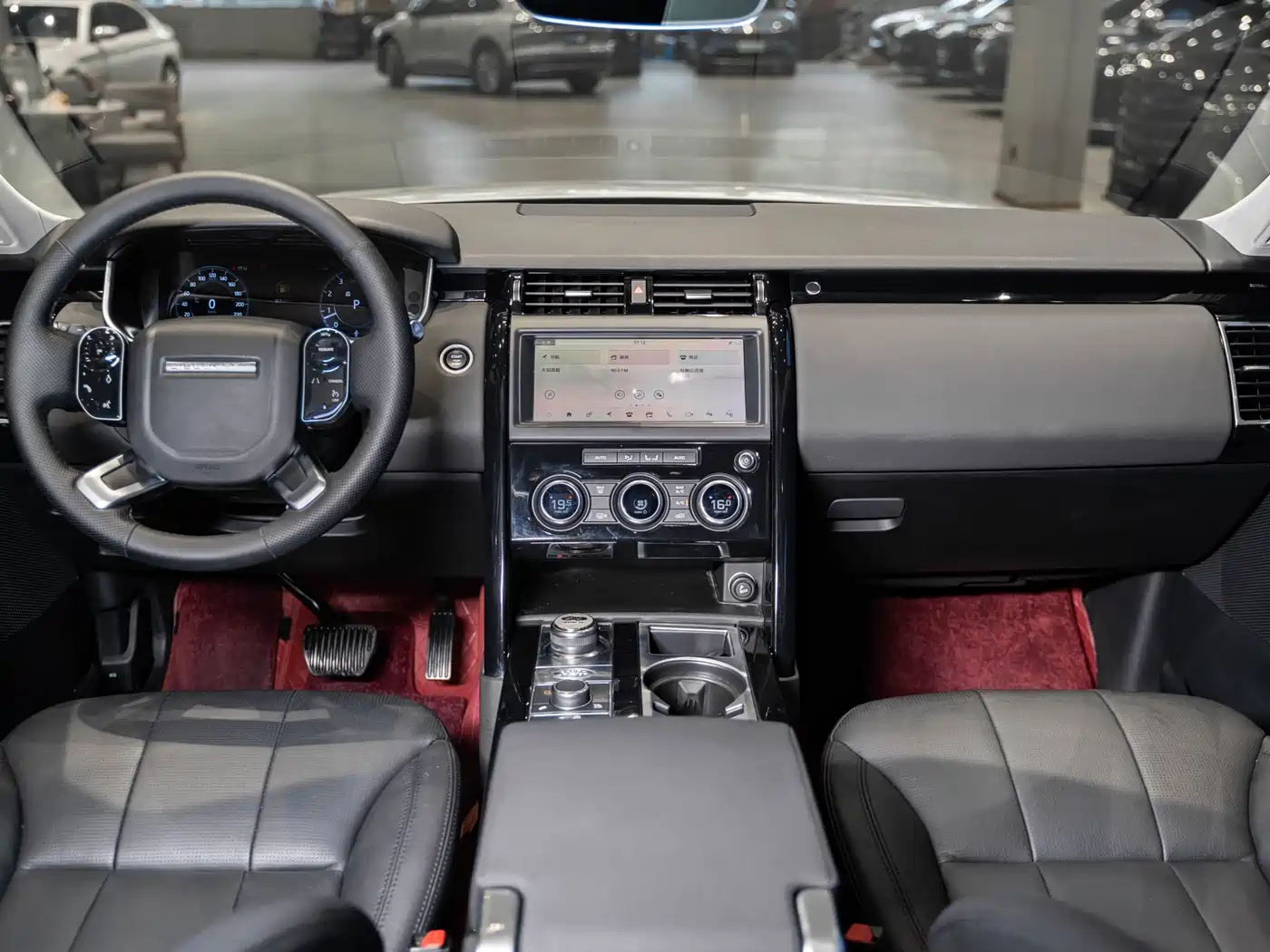 Land Rover Discovery 2020 3.0 SC V6 SE фото 13