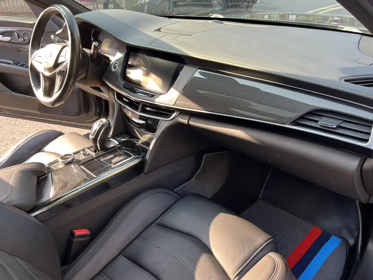 Cadillac CT6 2019 28T Leading Sport Model фото 11