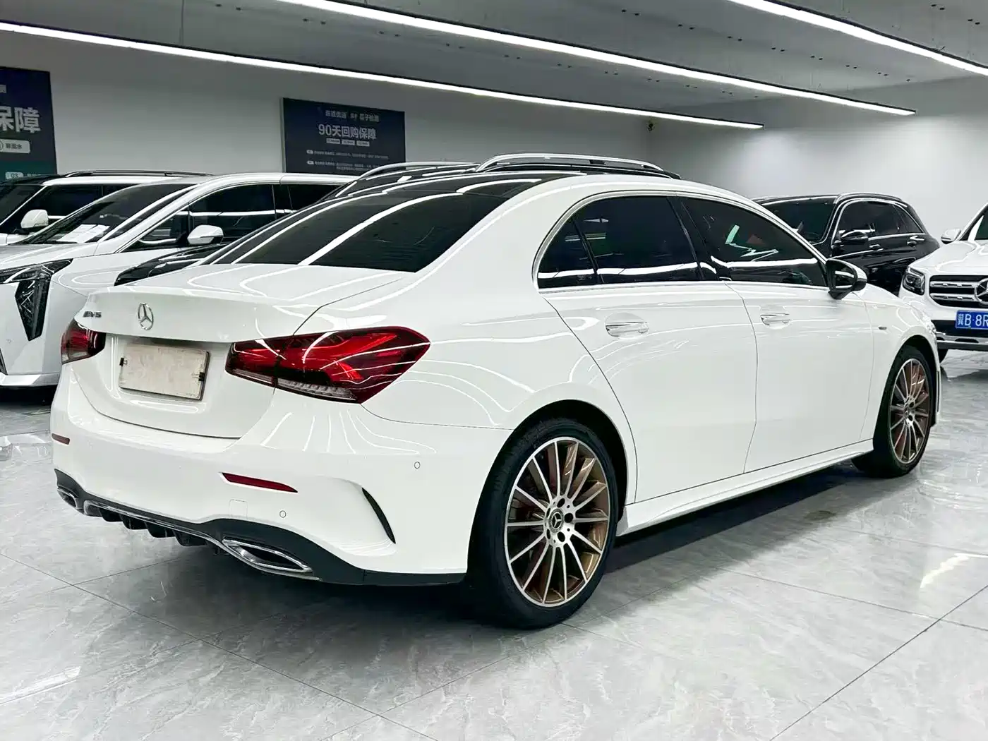 Mercedes-Benz A-Class 2019 A 200 L Sport Sedane Pioneer Special Edition фото 6