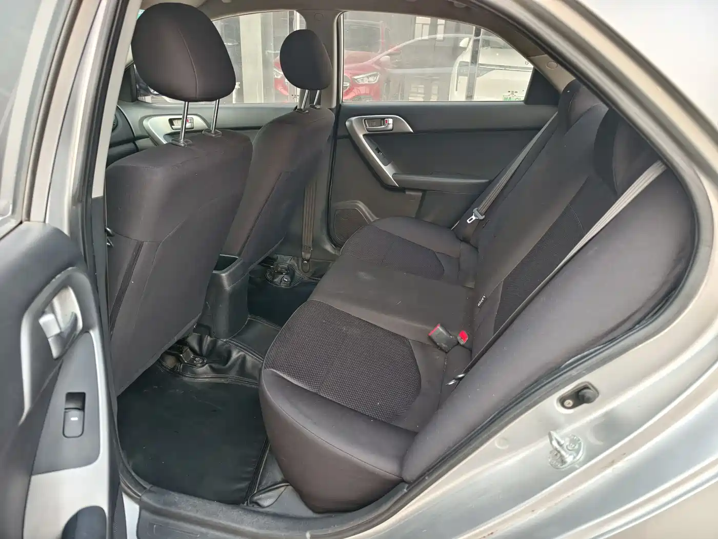 Kia Forte 2012 1.6L MT GL Commemorative Edition фото 4