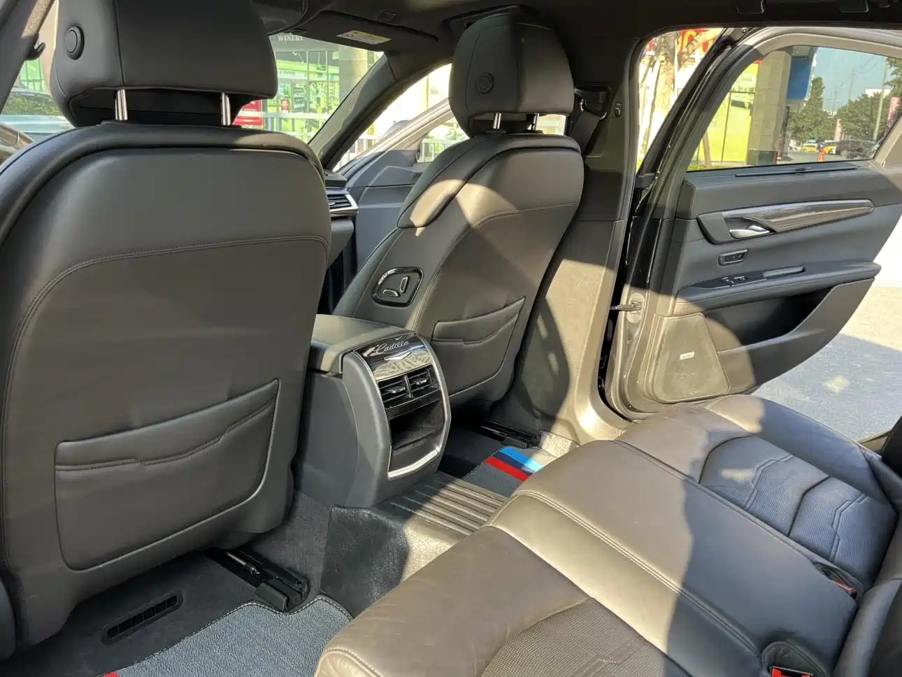Cadillac CT6 2019 28T Leading Sport Model фото 14
