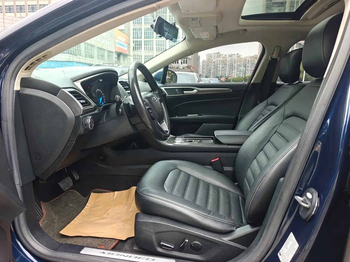 FORD MONDEO