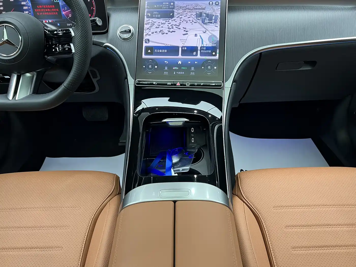 Mercedes-Benz GLC 2024 GLC 260 L 4MATIC Luxury 5-seater фото 11