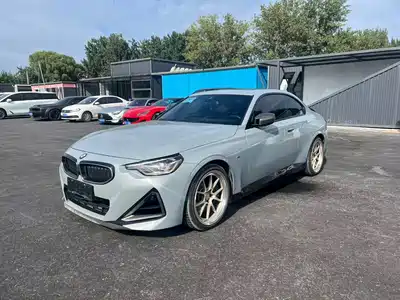 BMW M240i