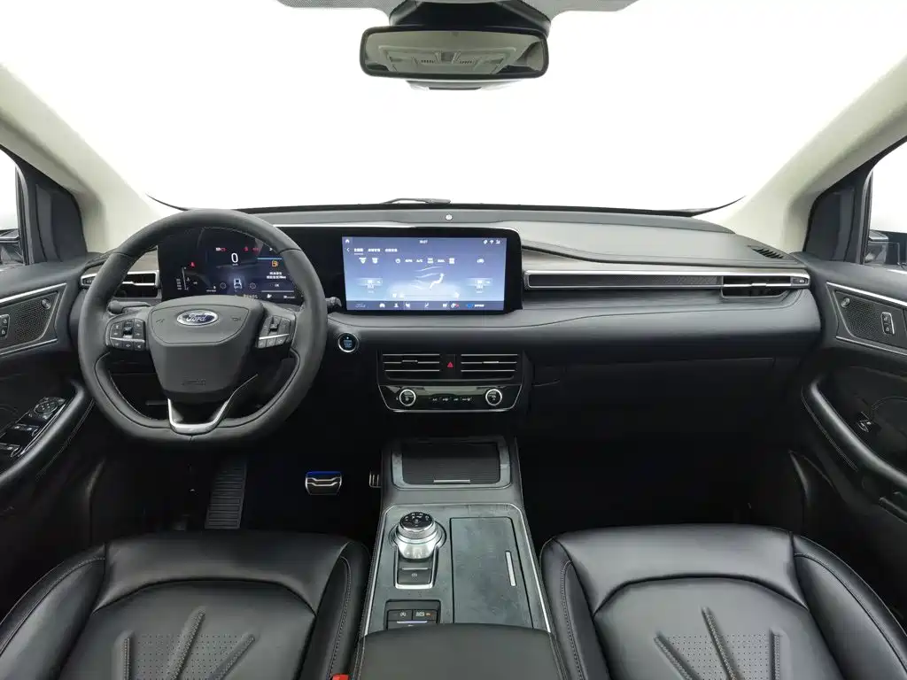 Фото 5 - Ford Edge