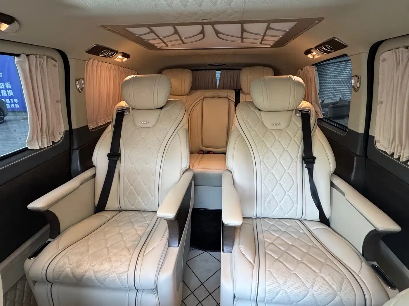 Mercedes-Benz V-Class 2021 V 260 Pilot Edition фото 8