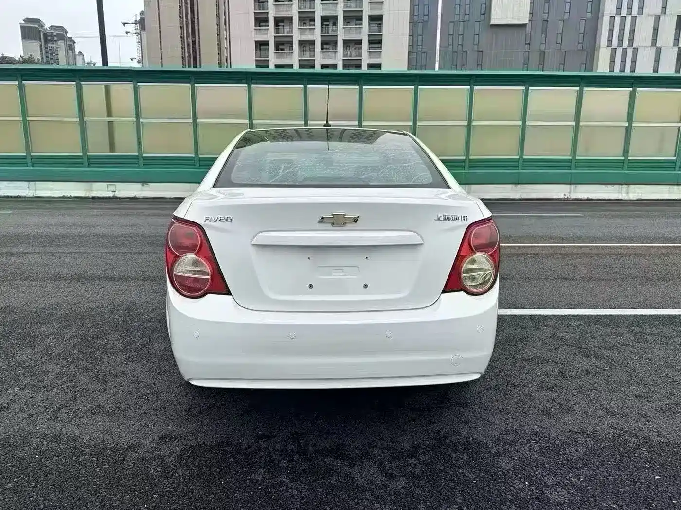 Chevrolet Aveo 2013 2011 Sedan 1.4L MT SL