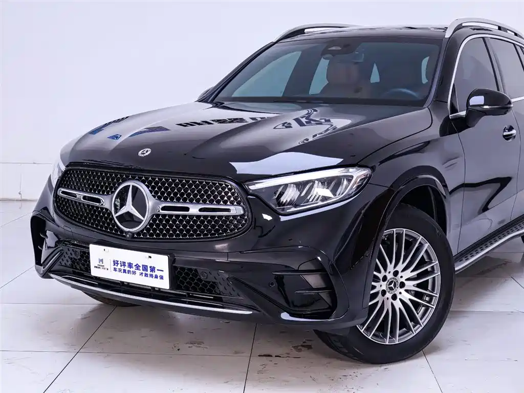 Mercedes-Benz GLC 2024 GLC 300 L 4MATIC Dynamic 5-seater фото 3