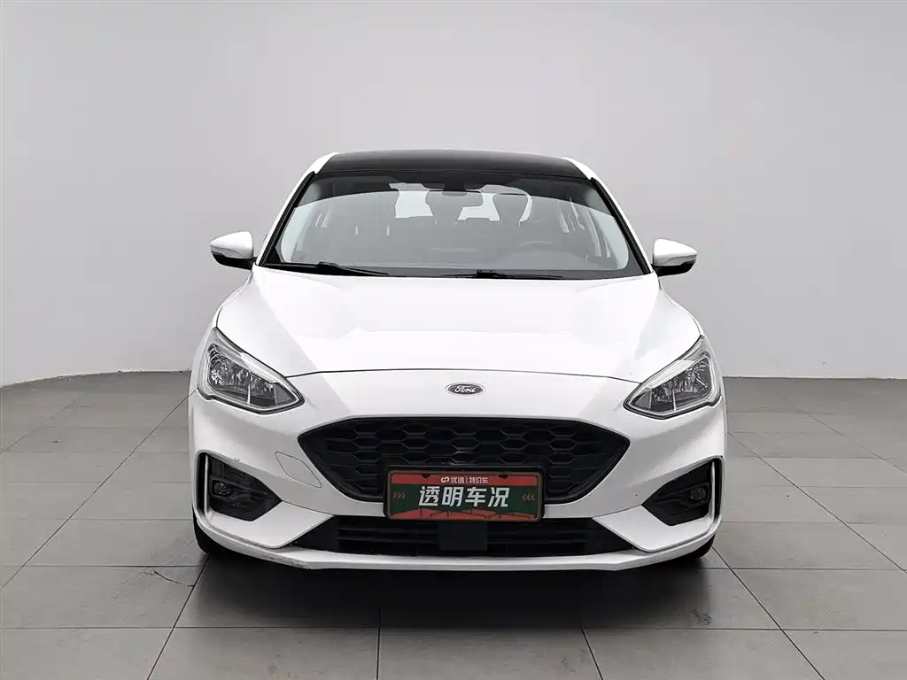 FORD FOX