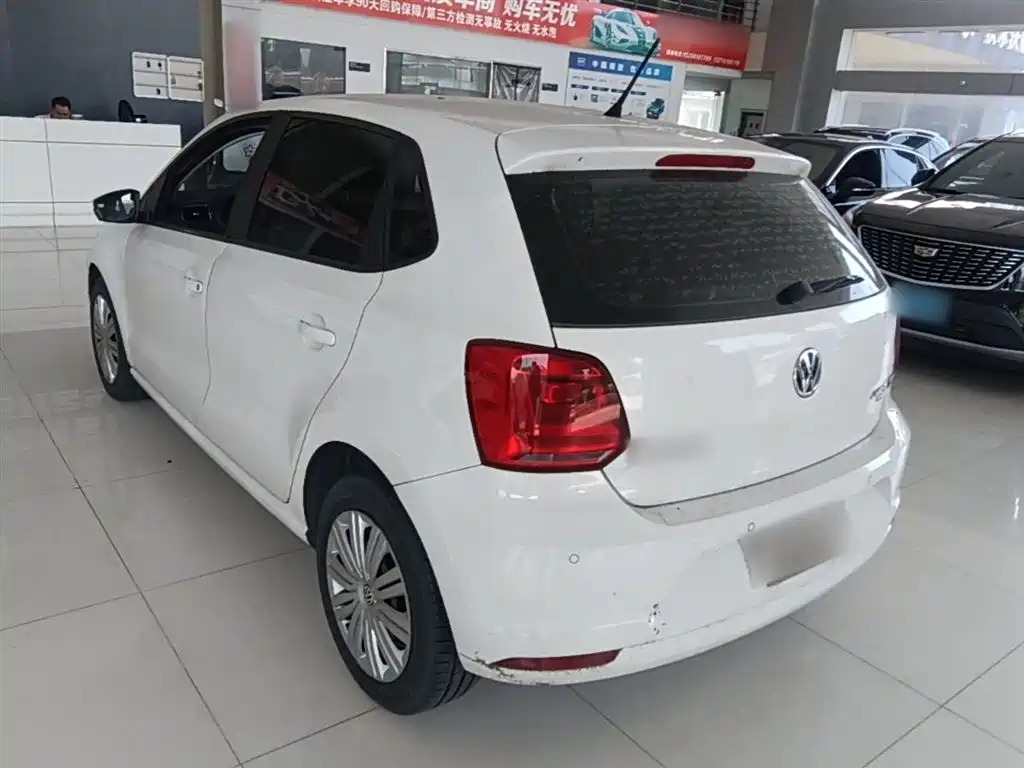 Volkswagen Polo 2018 1.5L Auto Comfort фото 5