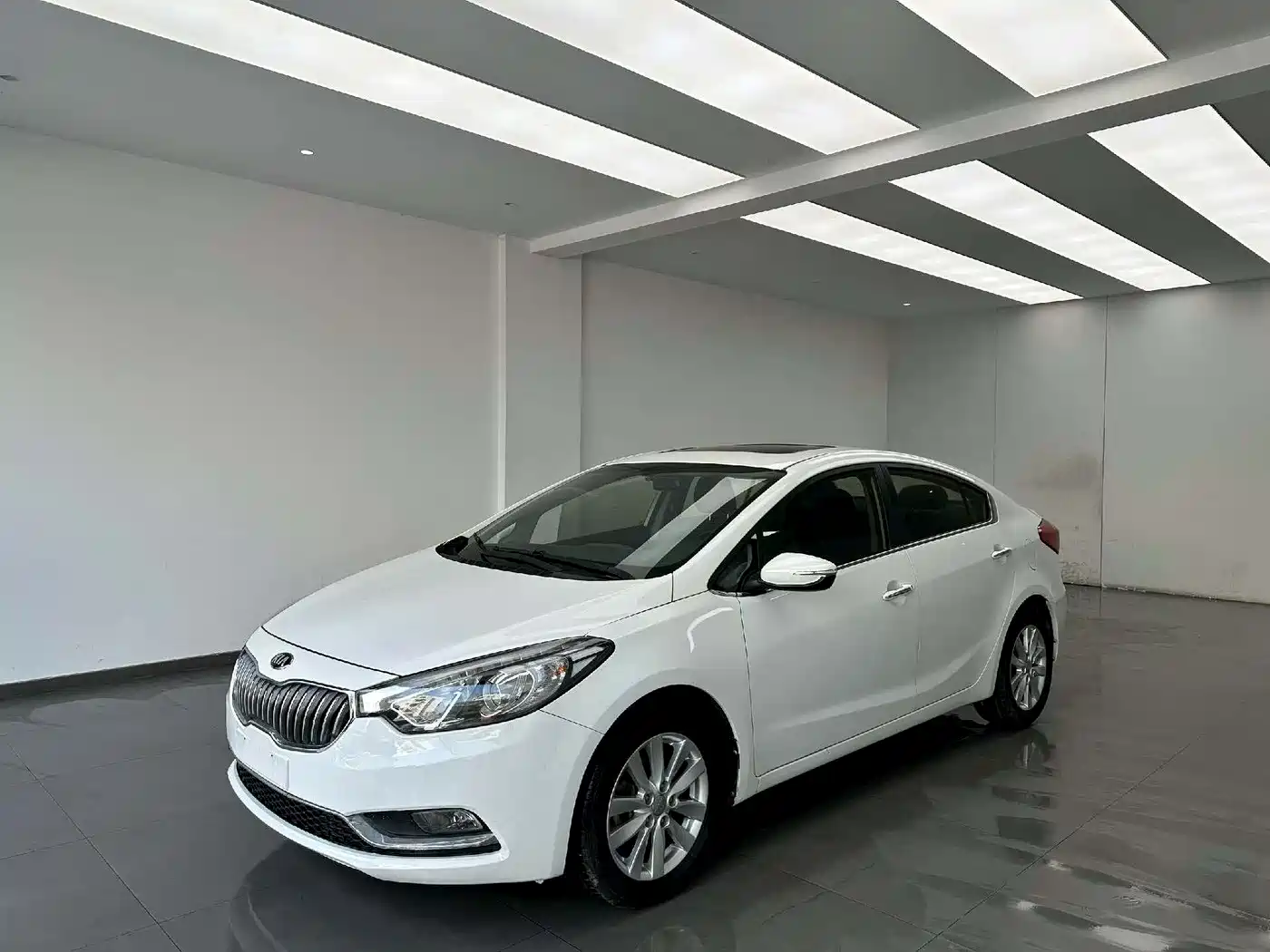 Kia K3 2015 1.6L Manual GLS