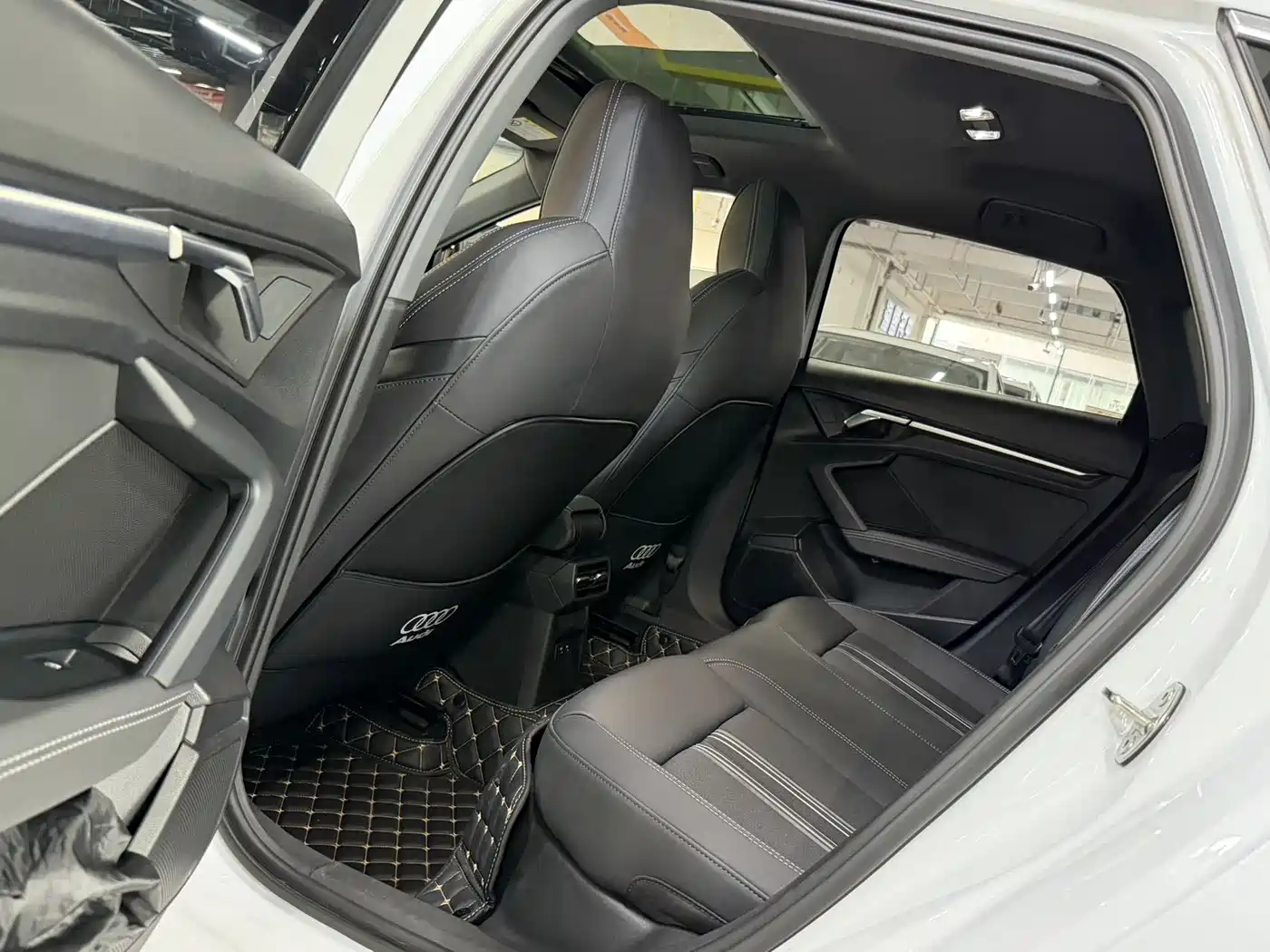 Audi A3 2023 Sportback 35 TFSI Fashion Sport фото 6