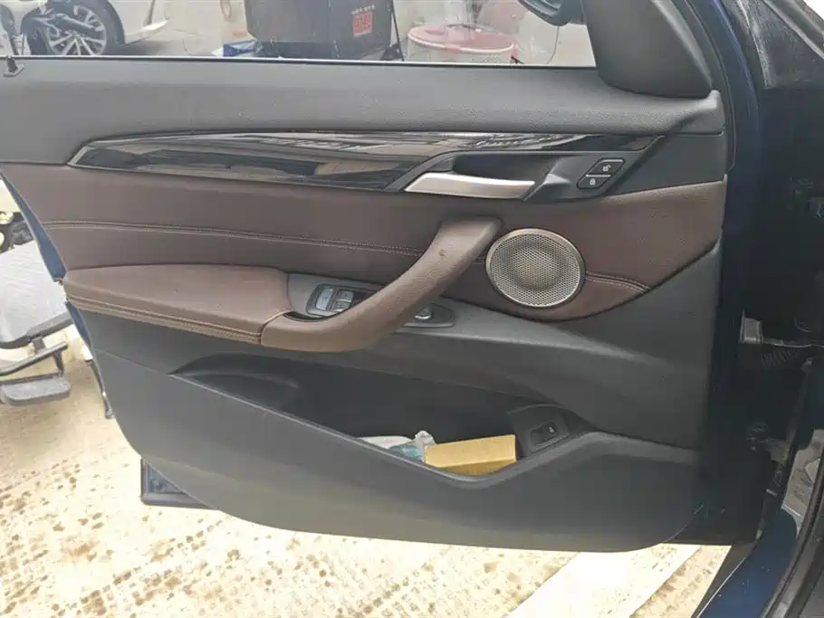 BMW X1 2021 Facelift sDrive25Li Leading фото 7