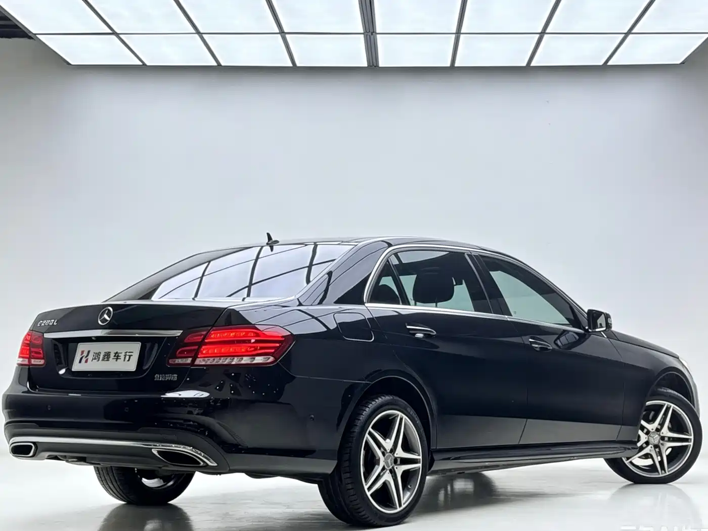 Mercedes-Benz E-Class 2014 E 260 L Sport Luxury фото 3
