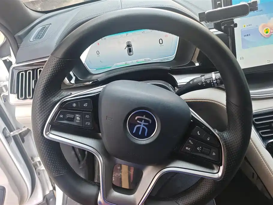 BYD Song PLUS PHEV 2021 DM-i 110KM Flagship PLUS фото 15
