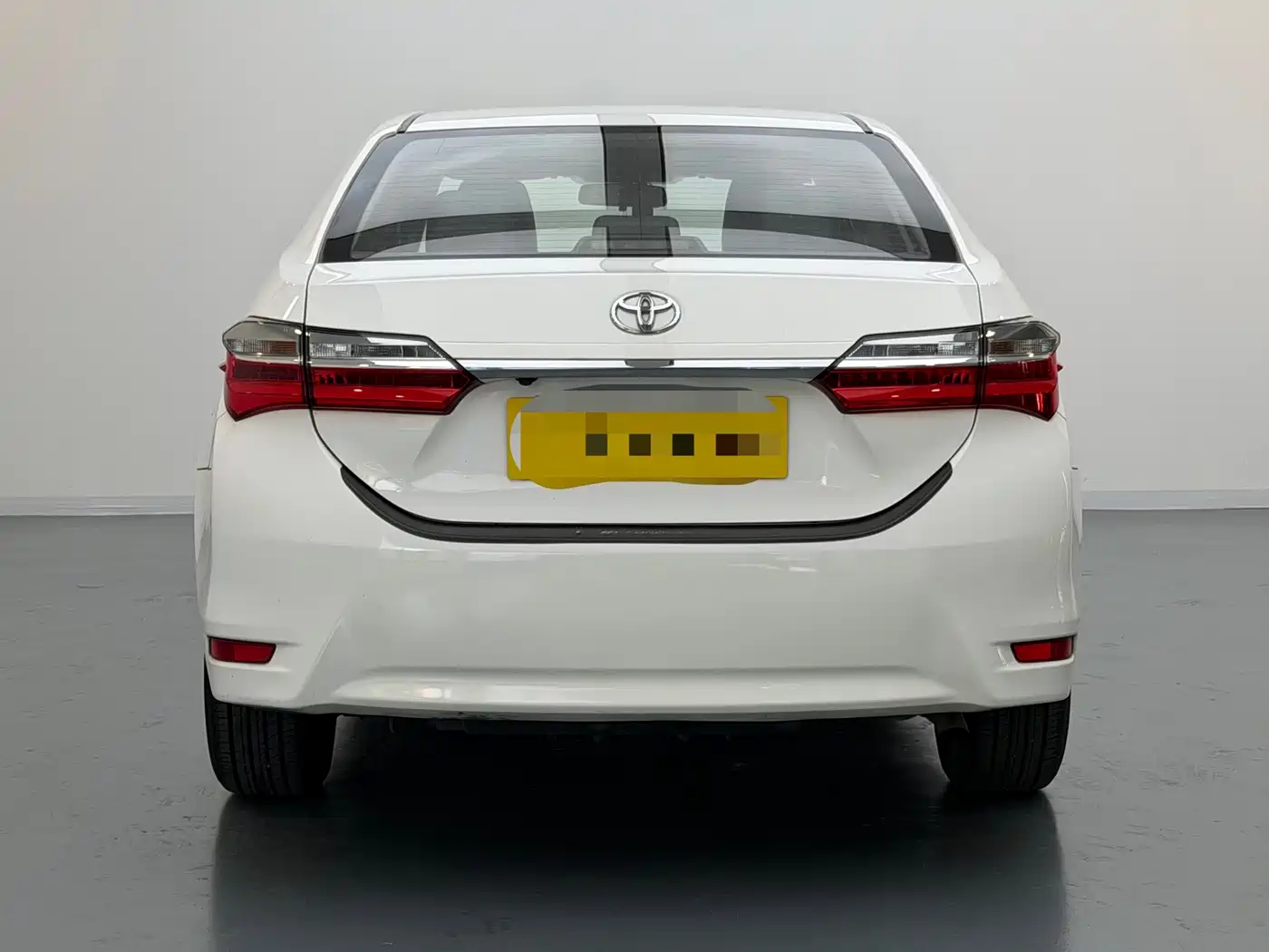Toyota Corolla 2017 Facelift 1.2T S-CVT GL-i Leather Edition фото 5