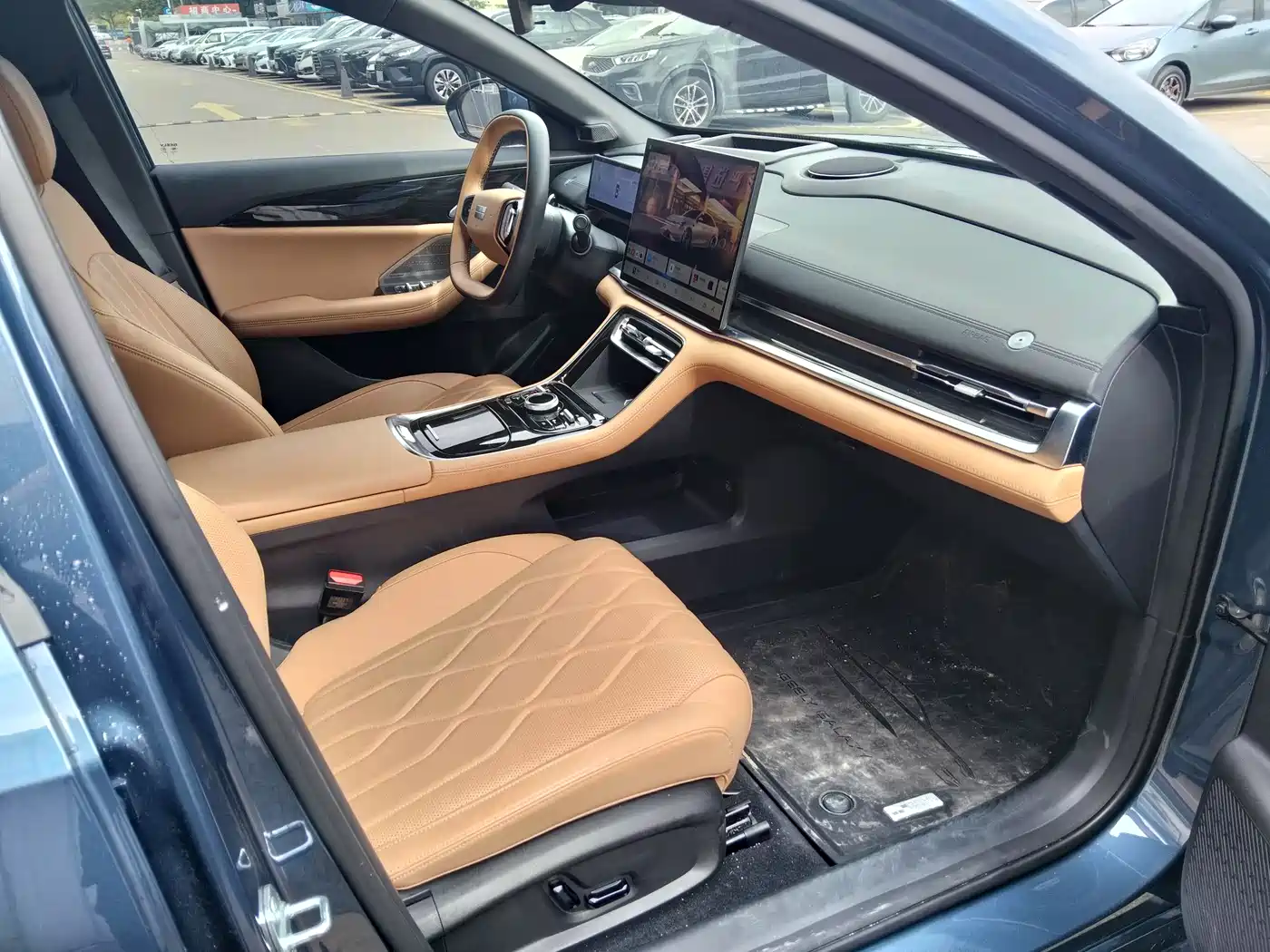Geely Galaxy Galaxy A7 2025 EM-i фото 15