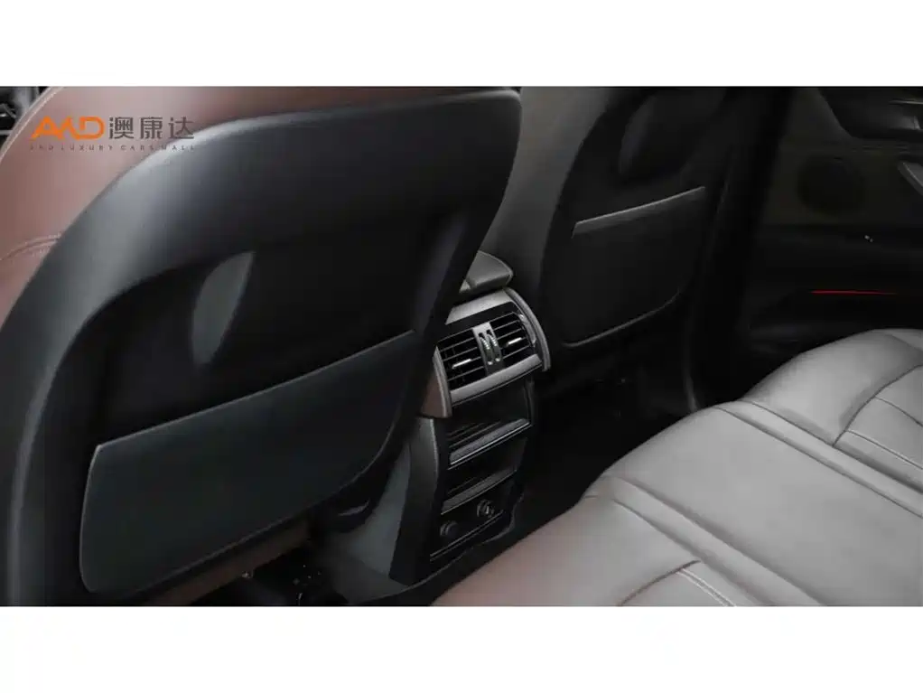 BMW X5 (Import) 2015 xDrive28i фото 9