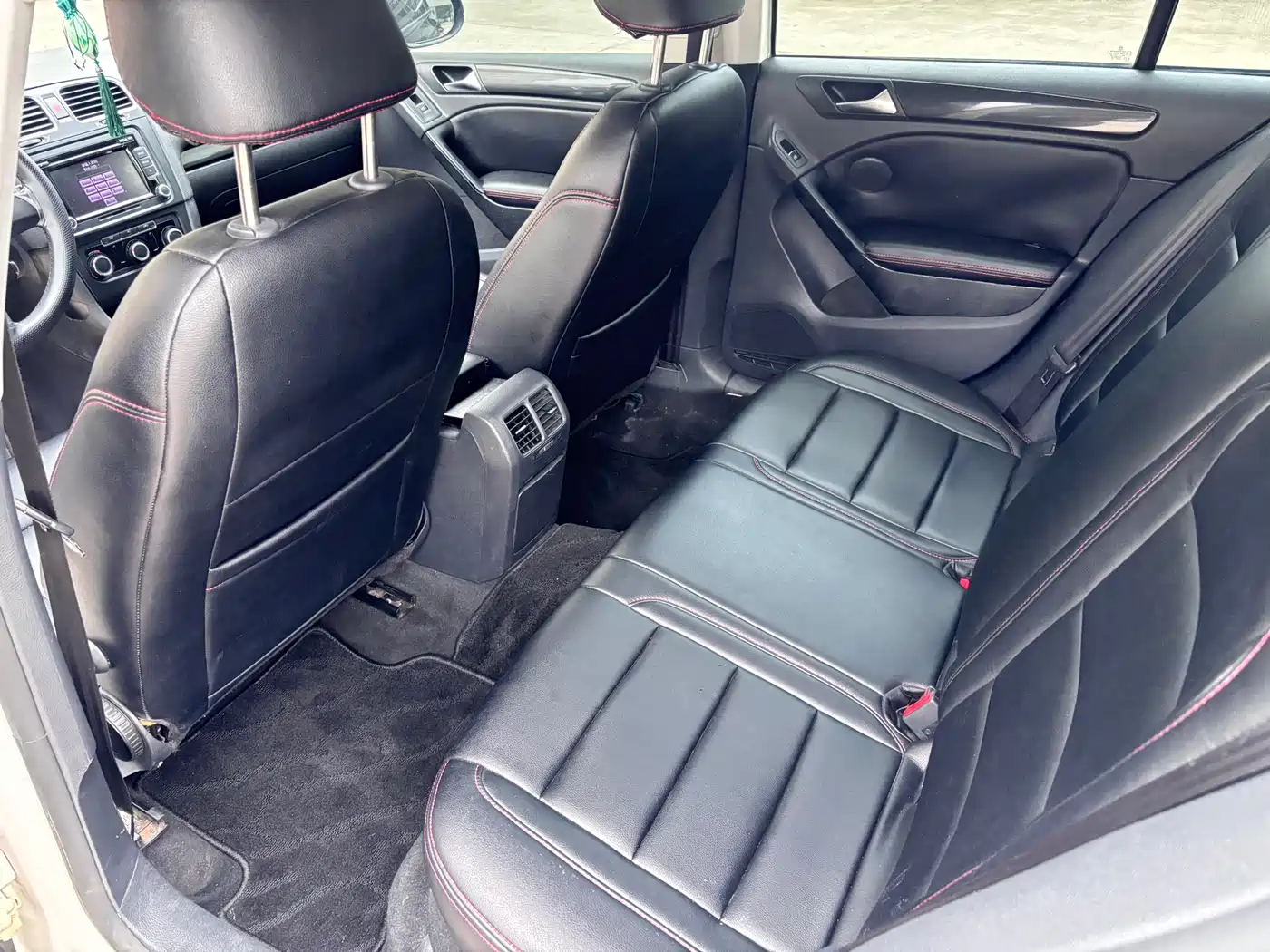 Volkswagen Golf 2012 1.4TSI Automatic Comfort фото 5