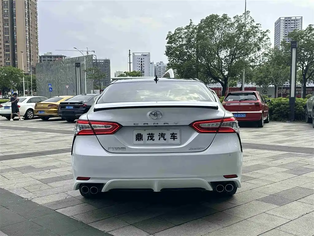 Toyota Camry 2021 2.0S Sporty Edition фото 4