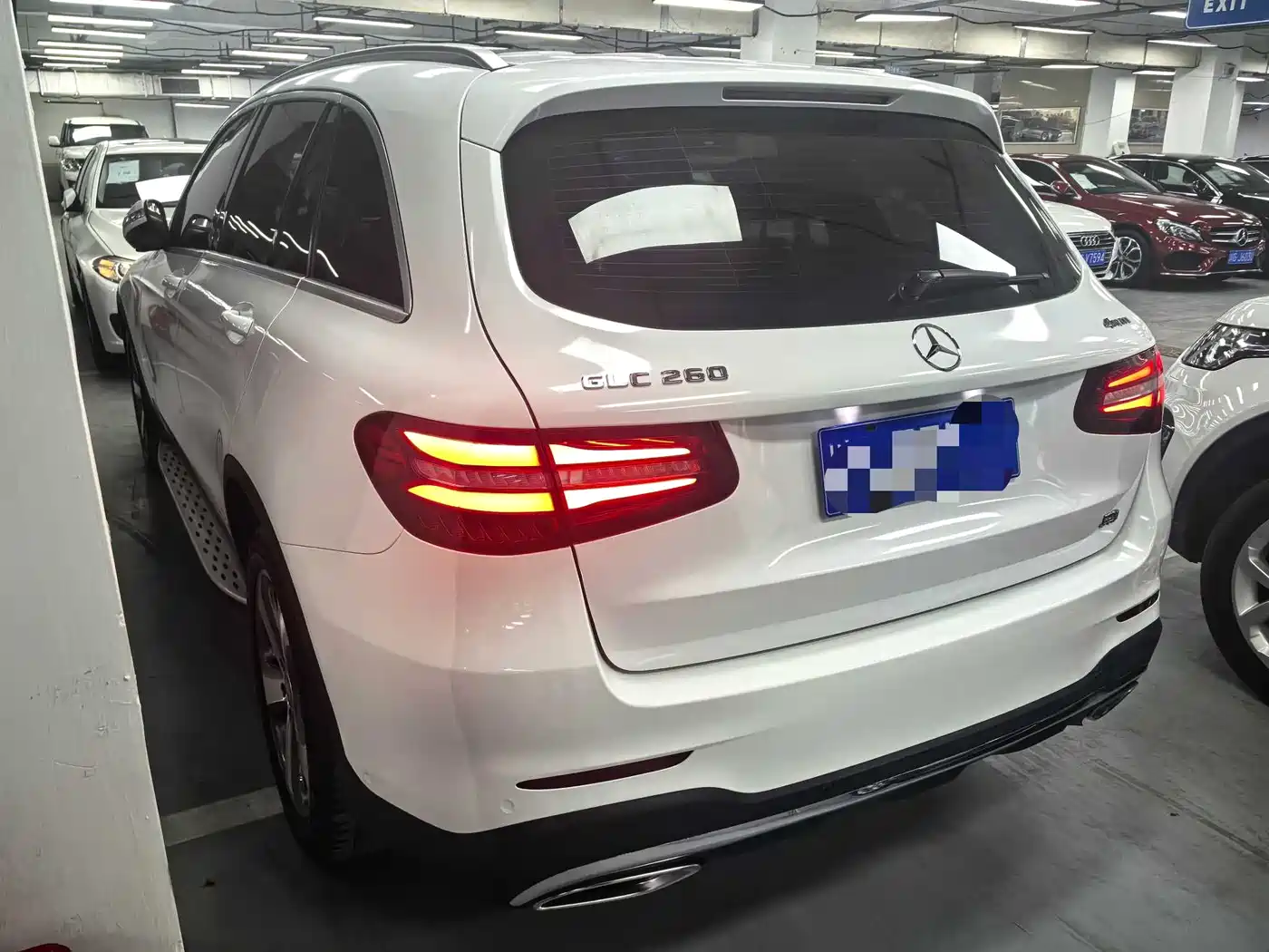 MERCEDES-BENZ GLC