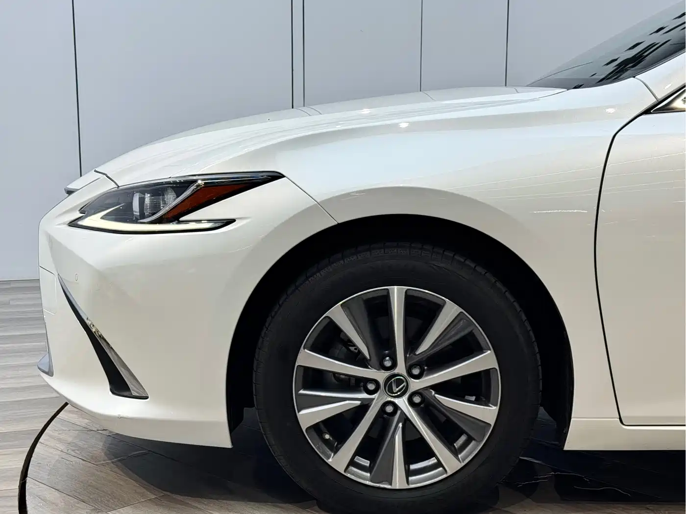 Lexus ES 2020 200 Excellence фото 26