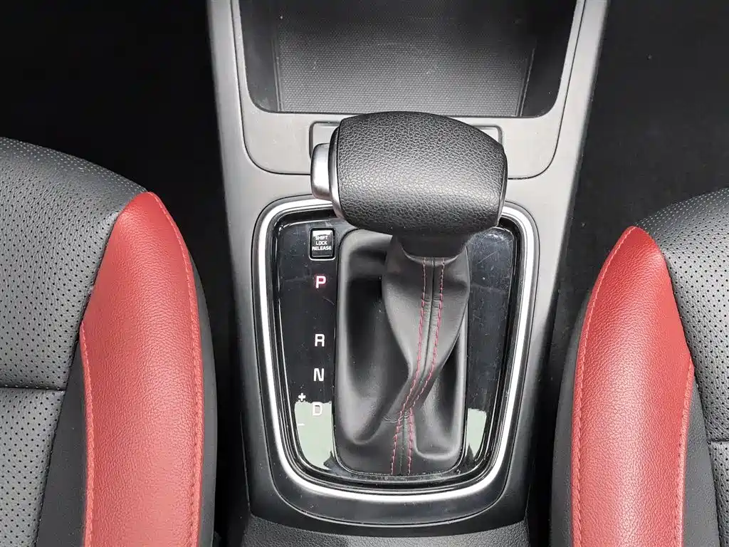 Kia KX CROSS 2019 1.6L Automatic Smart Sunroof Edition China VI фото 13