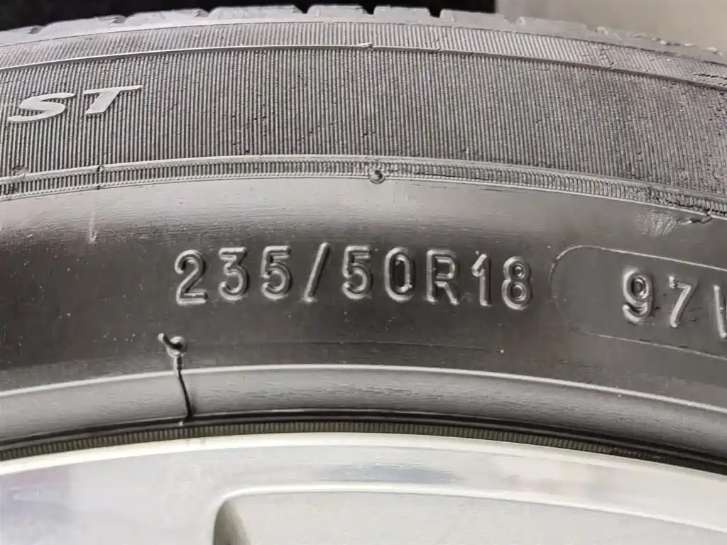 Buick LaCrosse 2019 28T Luxury Edition фото 24