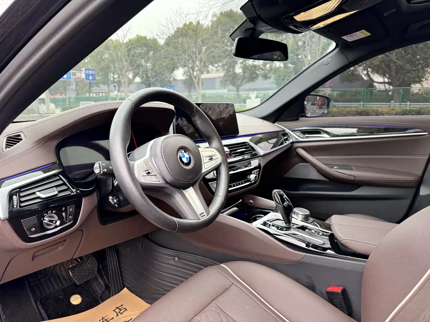 BMW 5 Series 2022 525Li M Sport Package фото 7