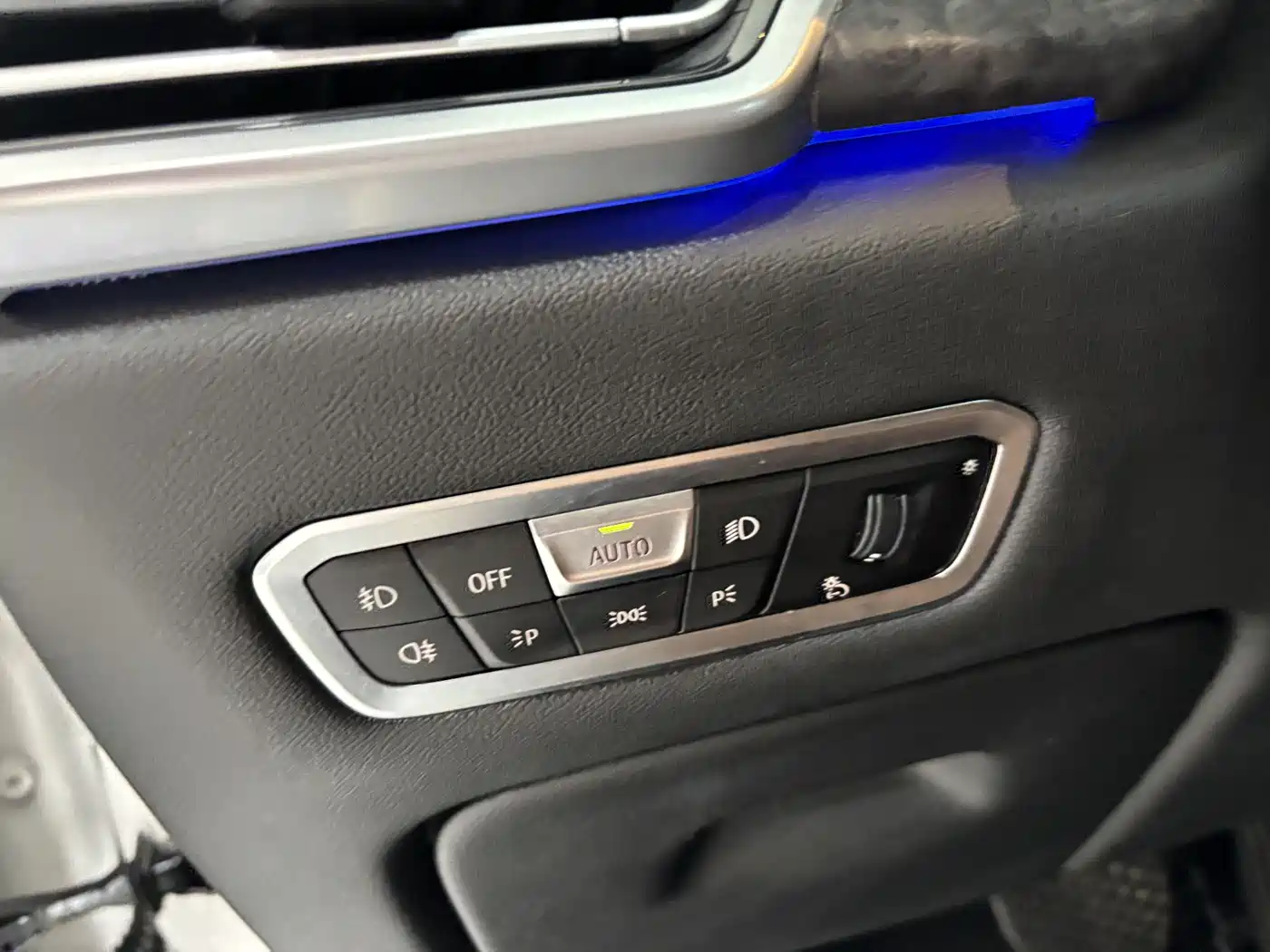 BMW X5 (Import) 2019 xDrive40i Exclusive M Sport Package фото 16