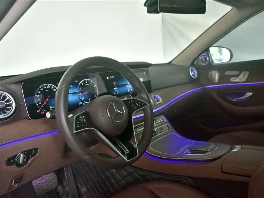 Mercedes-Benz E-Class 2022 E 300 L Luxury фото 5