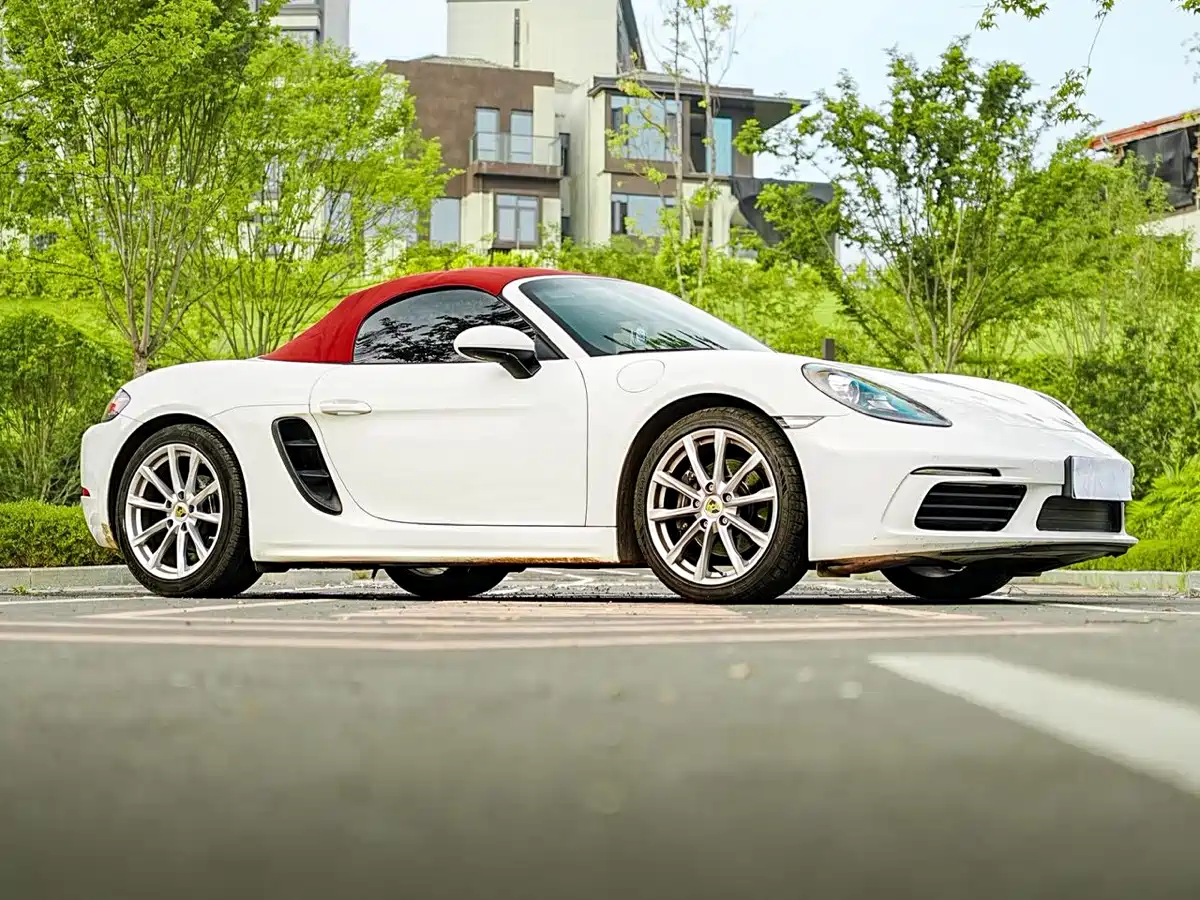 Porsche 718 2022 Boxster 2.0T фото 6