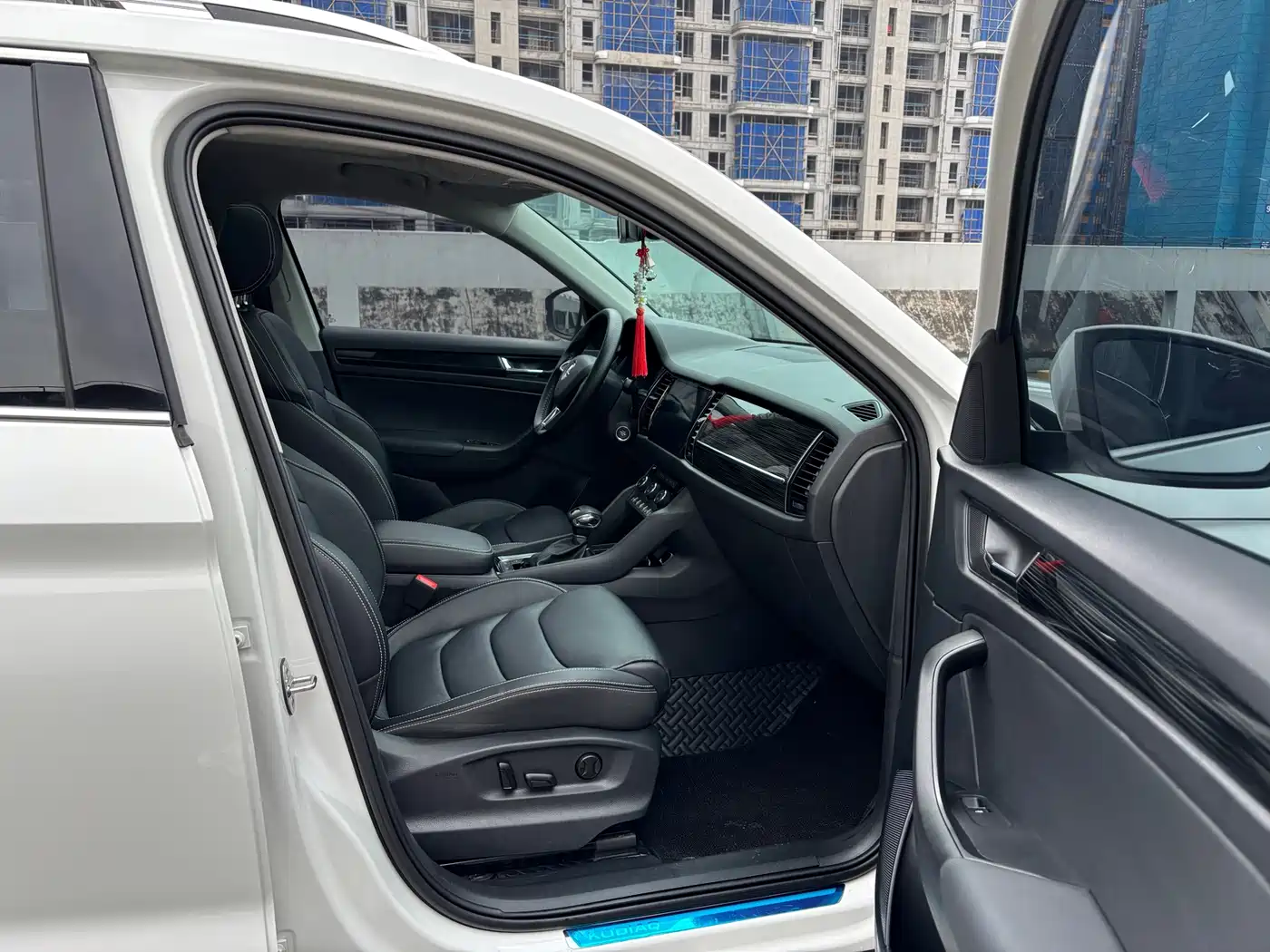 Škoda Kodiaq 2018 TSI330 7-seat FWD Luxury Premium фото 9
