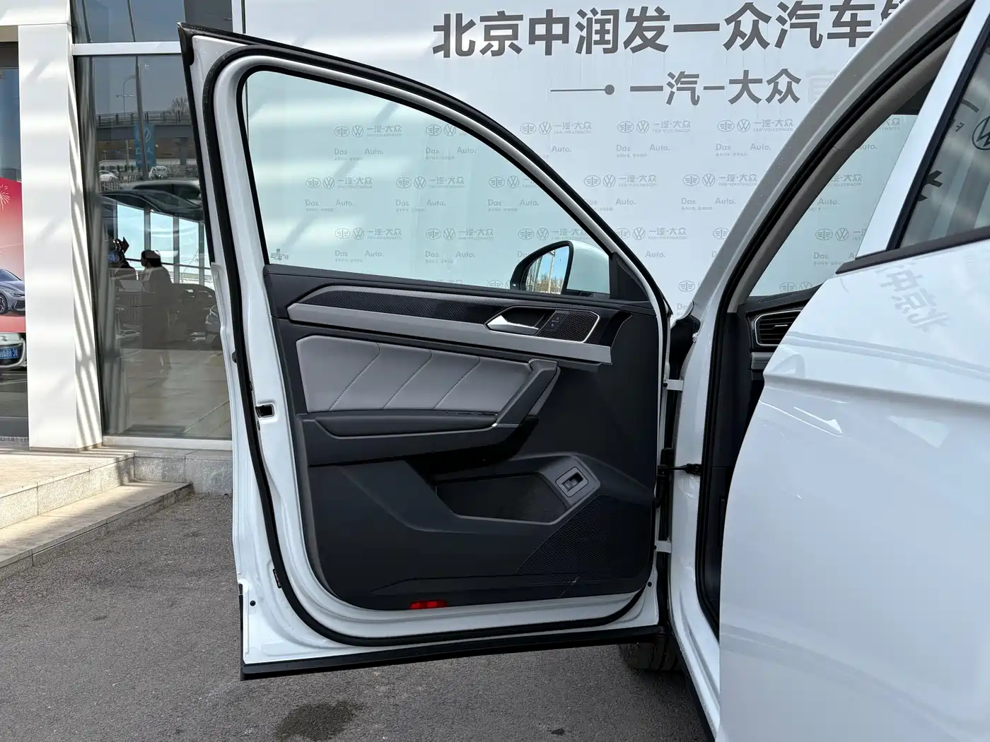 Volkswagen Tayron 2026 Model Shared Edition 330TSI фото 7