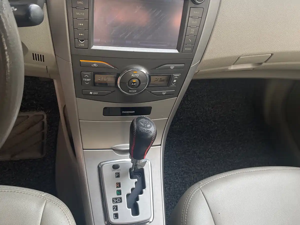 Toyota Corolla 2009 1.8L Automatic GLX-i Special Anniversary Edition фото 5