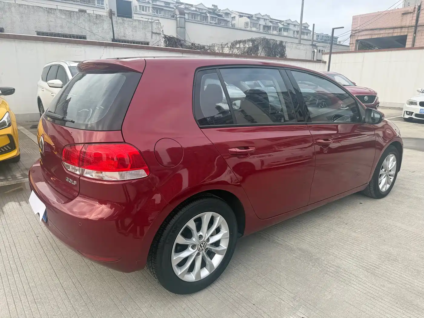 Volkswagen Golf 2012 1.6 Automatic Comfort Type фото 11