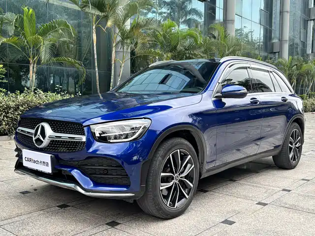 MERCEDES-BENZ GLC