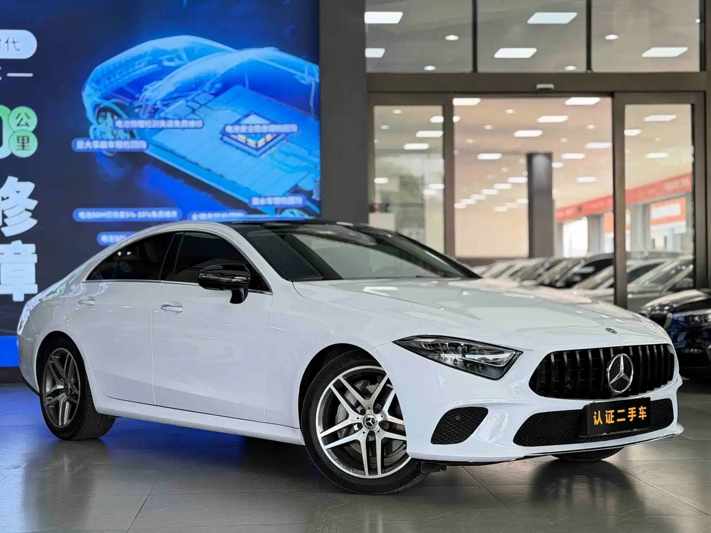 Mercedes-Benz CLS 2018 CLS 300 Dynamic фото 3