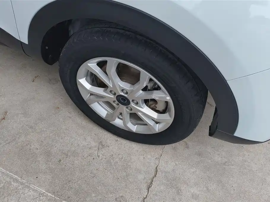 Haval H2s 2018 Red Label 1.5T DCT Luxury Model фото 6