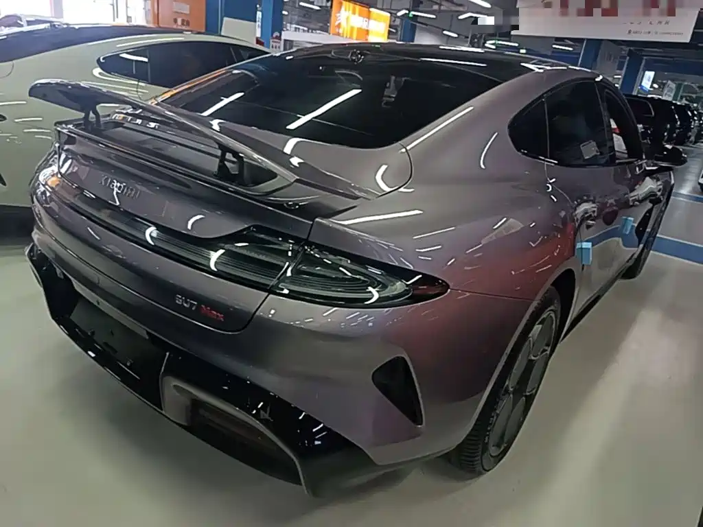 Фото 7 - Xiaomi SU7
