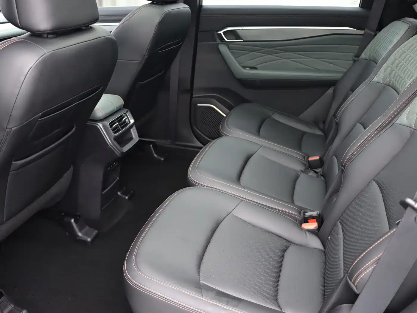 Geely Haoyue L 2024 2024 Model 2.0T DCT Luxury