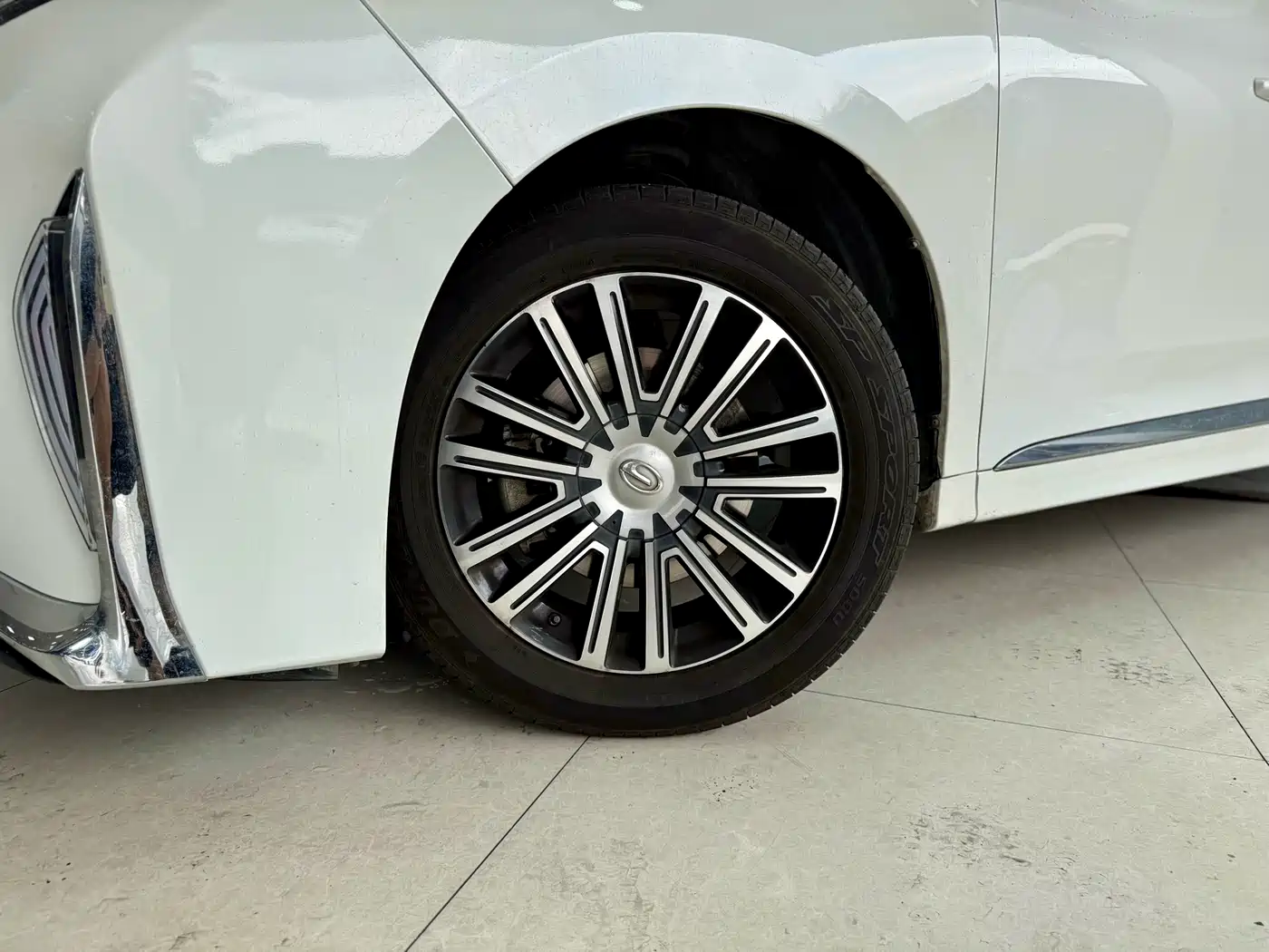 GAC Trumpchi Trumpchi M8 2021 Master Series 390T Ultimate Edition фото 19